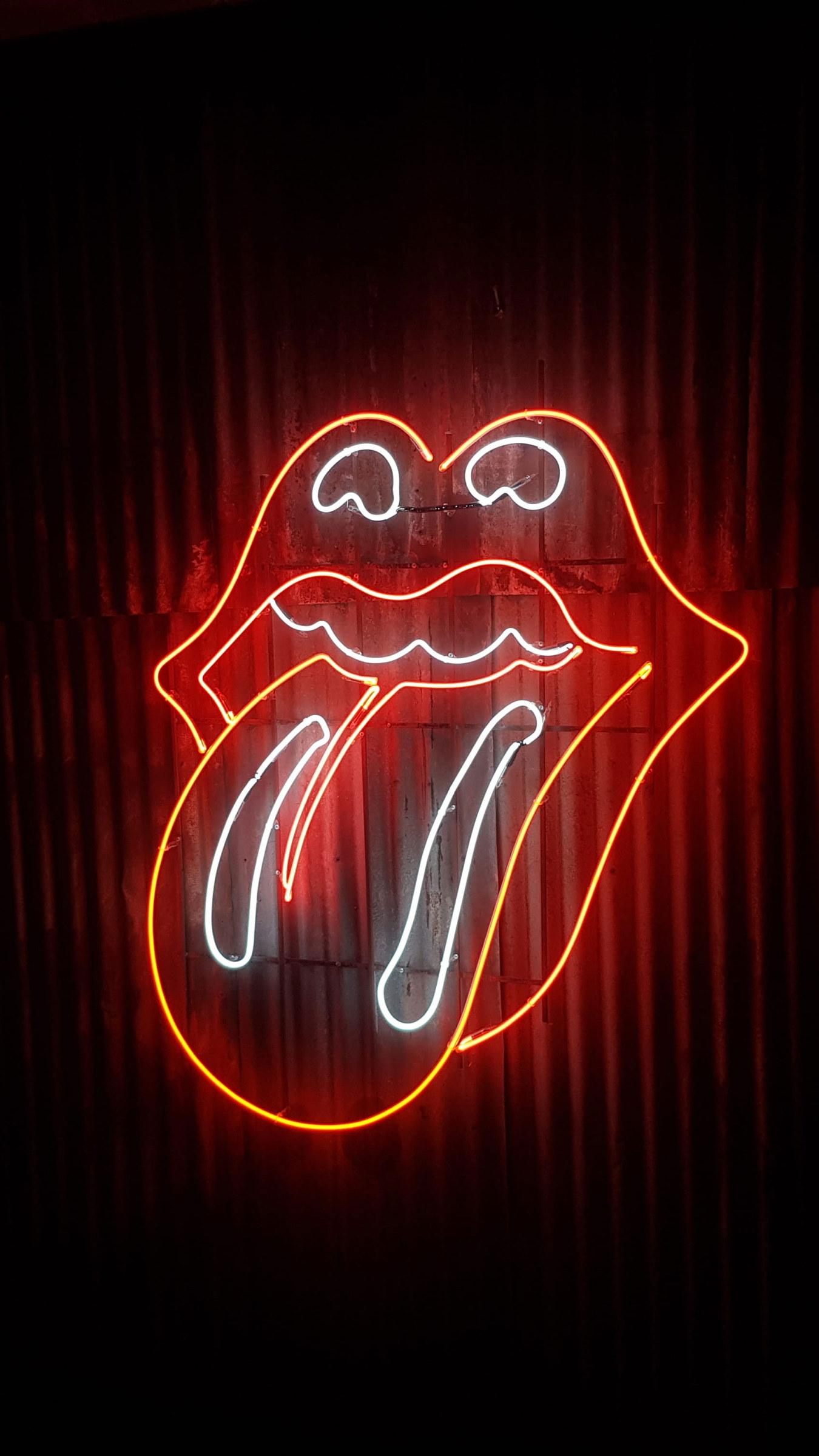 1350x2400 The Rolling Stone Neon Signage Wallpaper, Light, La Plata, Argentina • Wallpaper For You