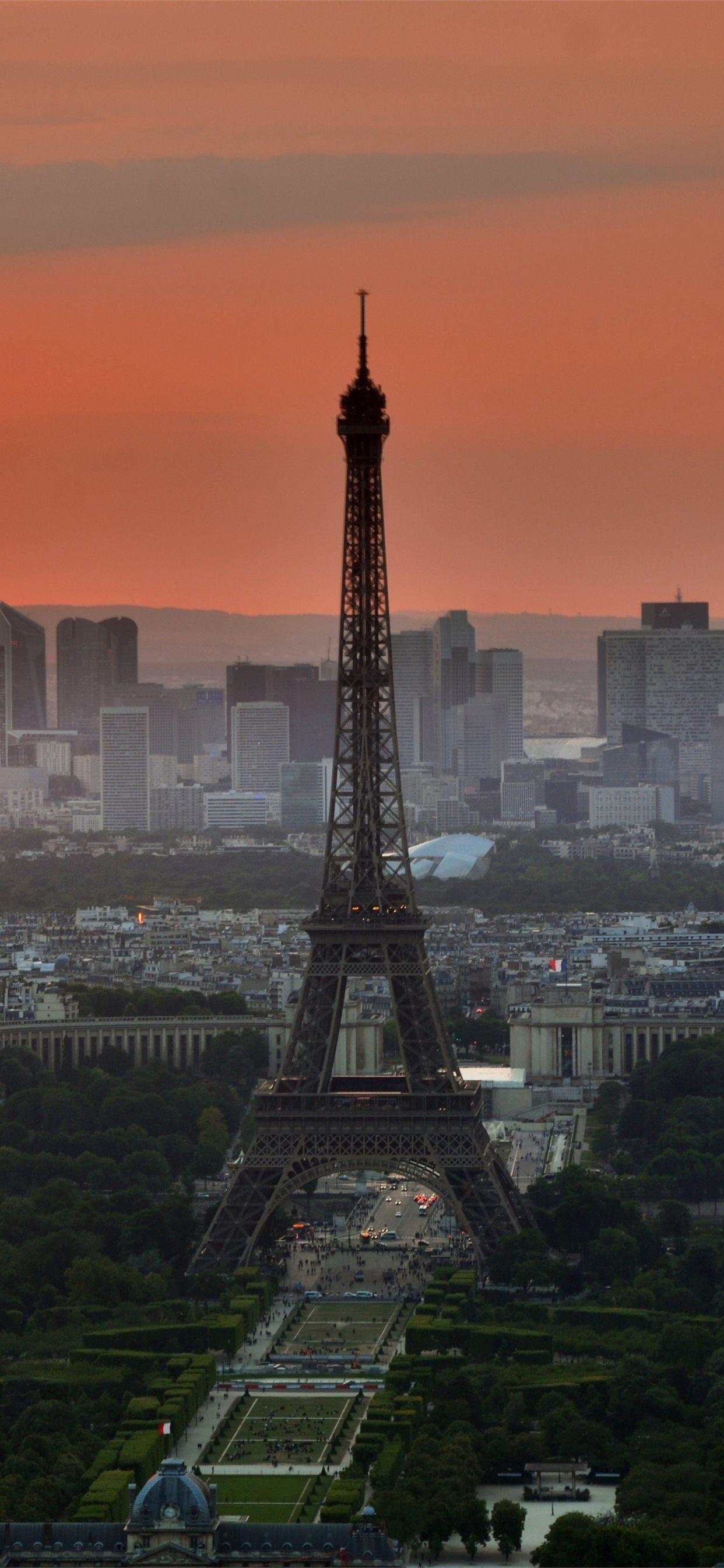 1242x2688 Eiffel Tower In Paris 4k Samsung Galaxy Note 9 8 S. iPhone X Wallpaper Free Download