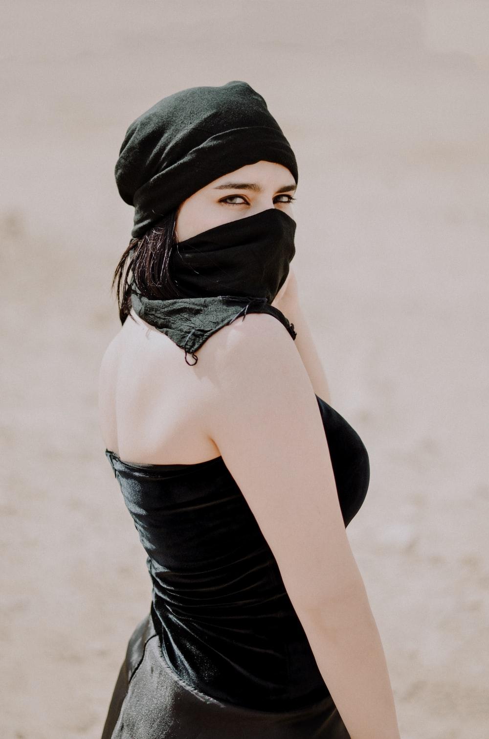 1000x1510 Arabic Girl Picture [HD]. Download Free Image