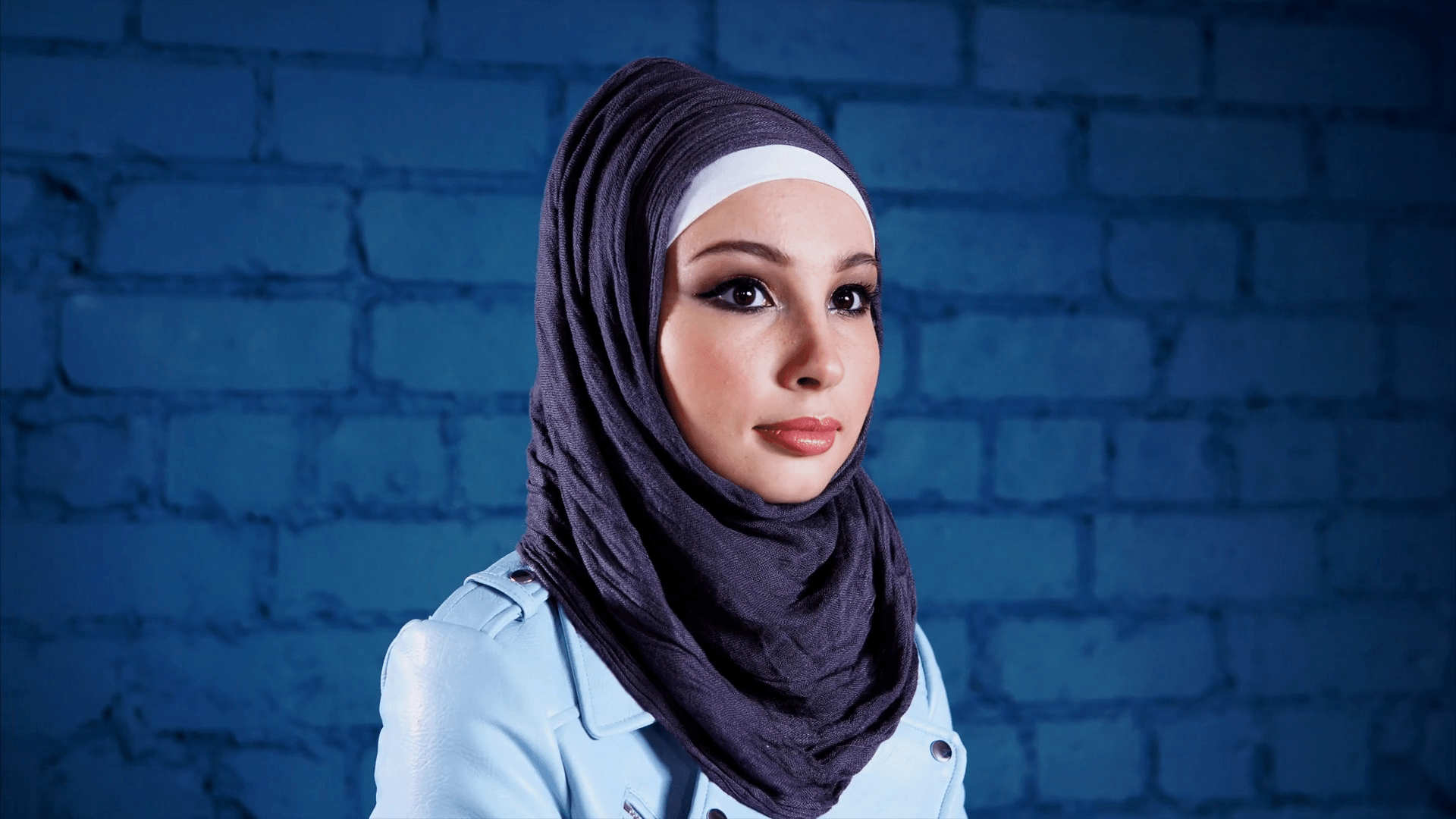 1920x1080 Arab Girl Wallpaper