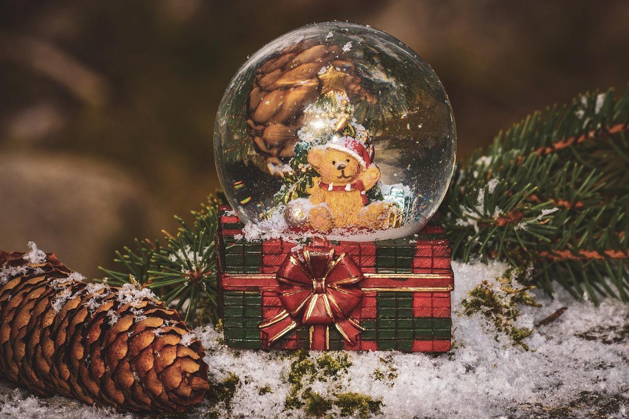 Christmas Snow Globes Wallpapers - Top Free Christmas Snow Globes