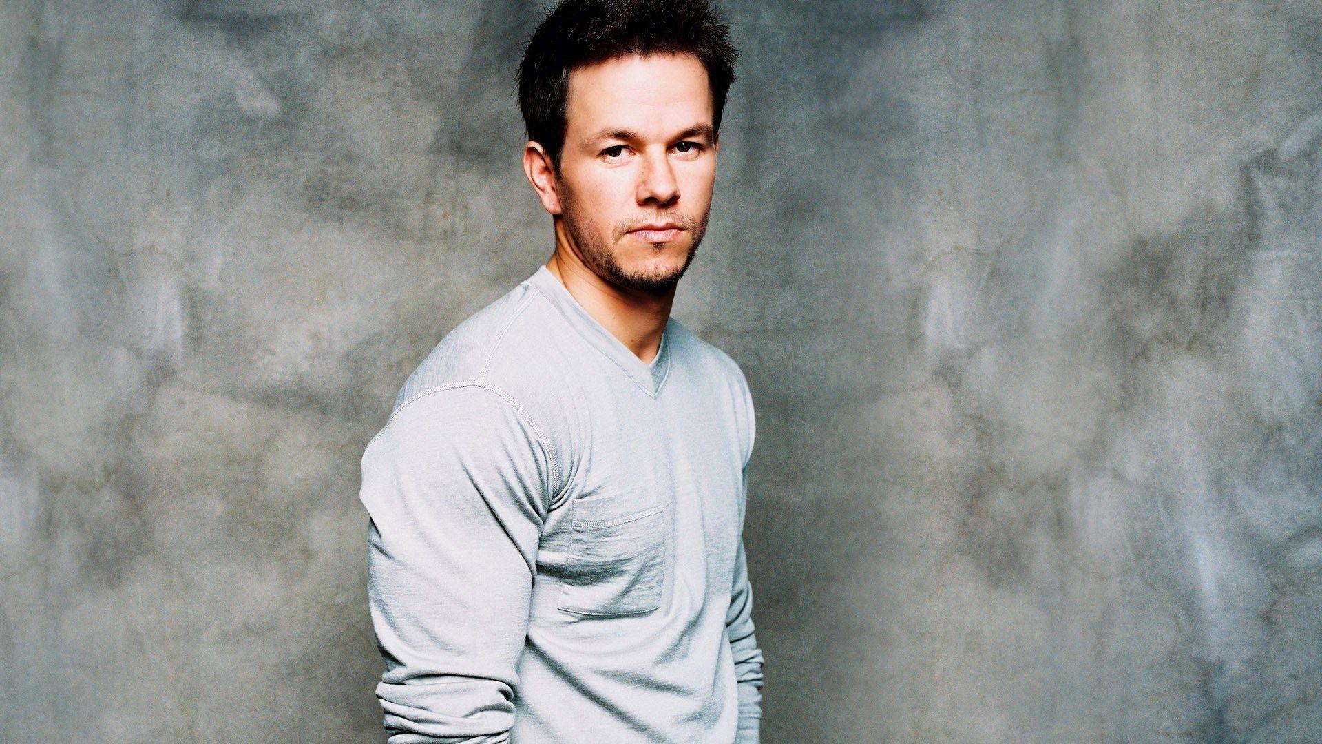 1920x1080 super HD wallpaper of mark wahlberg in tshirt. Actor mark wahlberg, Mark wahlberg, Hollywood actor