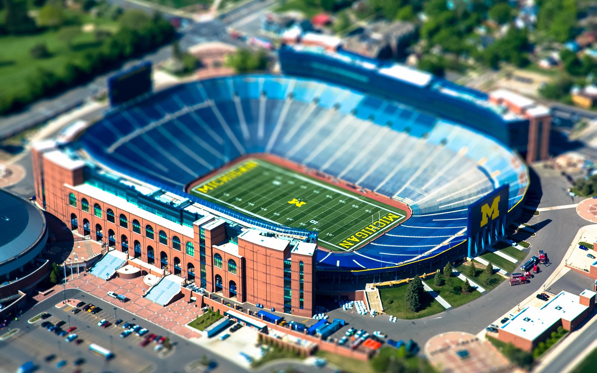 1920x1200 Spartan Football Stadium in Michigan State University US Wallpaper
