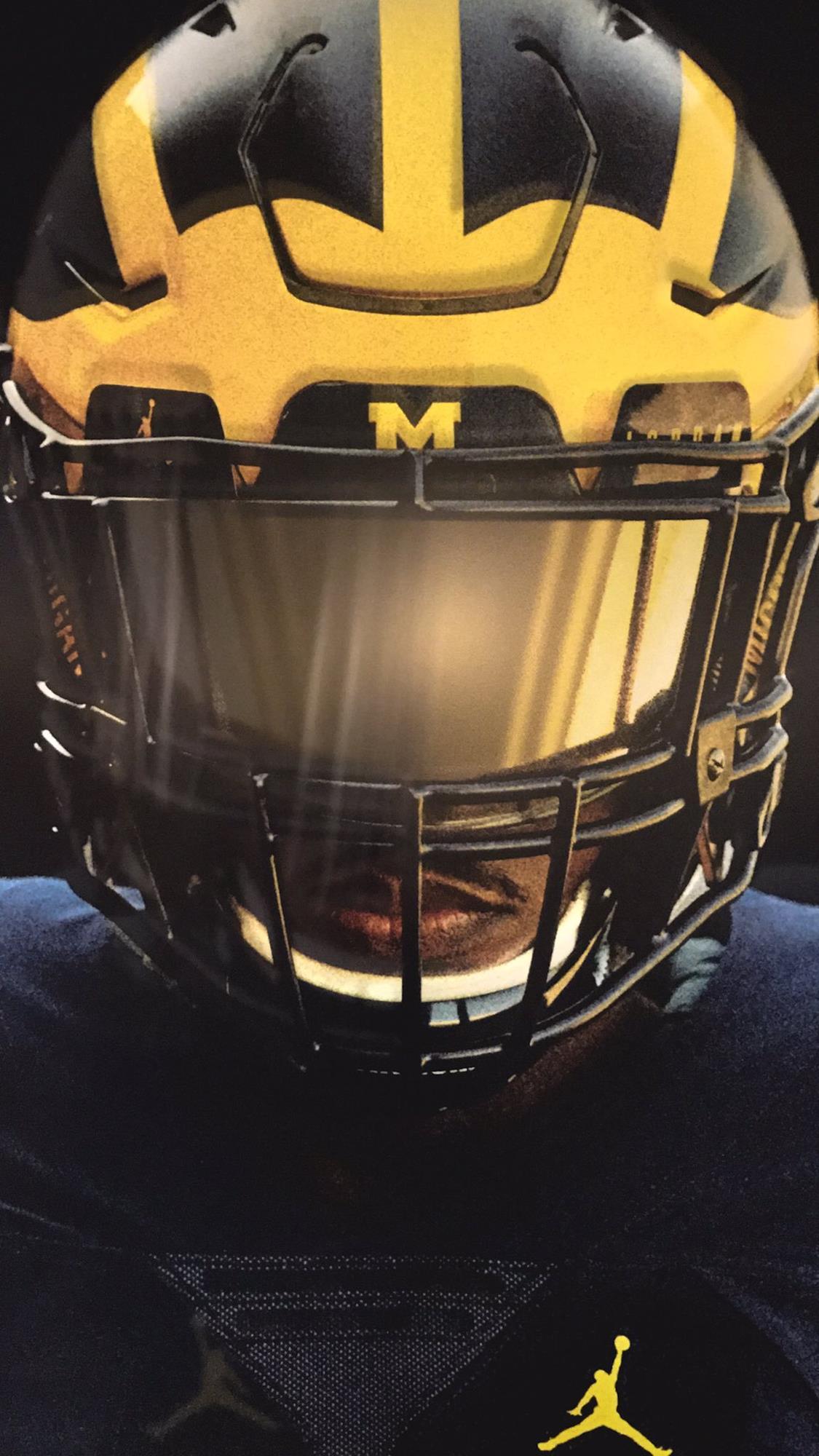 1125x2000 Mobile Wallpaper of Michigan Athletics