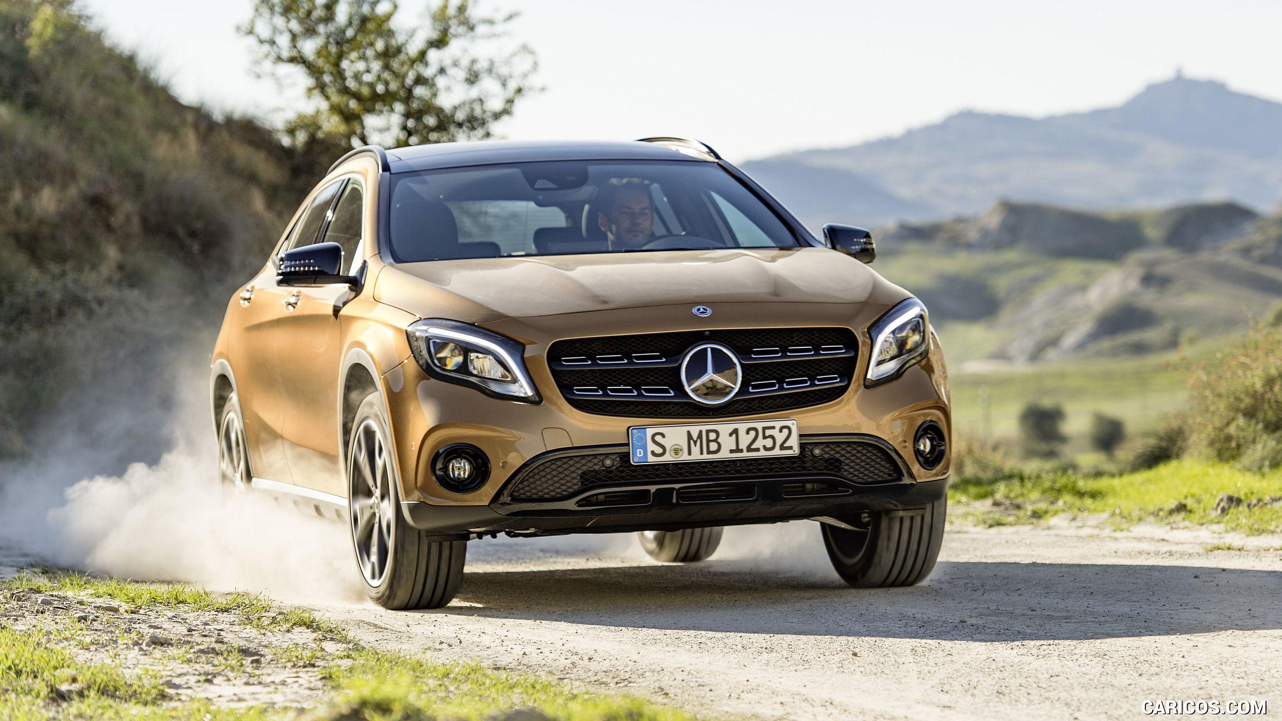 2560x1440 Mercedes Benz GLA 220d 4MATIC (Color: Canyon Beige)