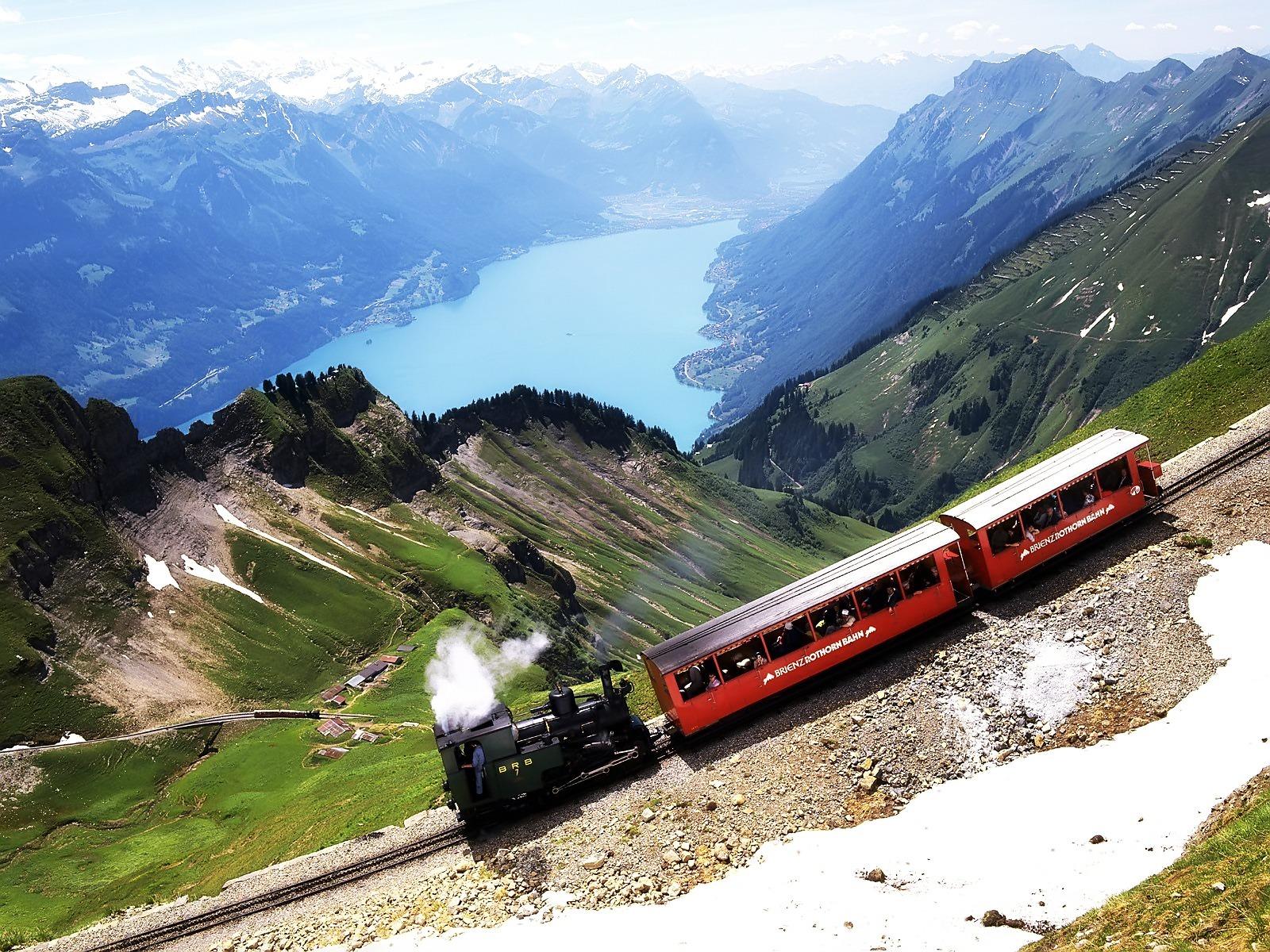 1600x1200 Lake Brienz