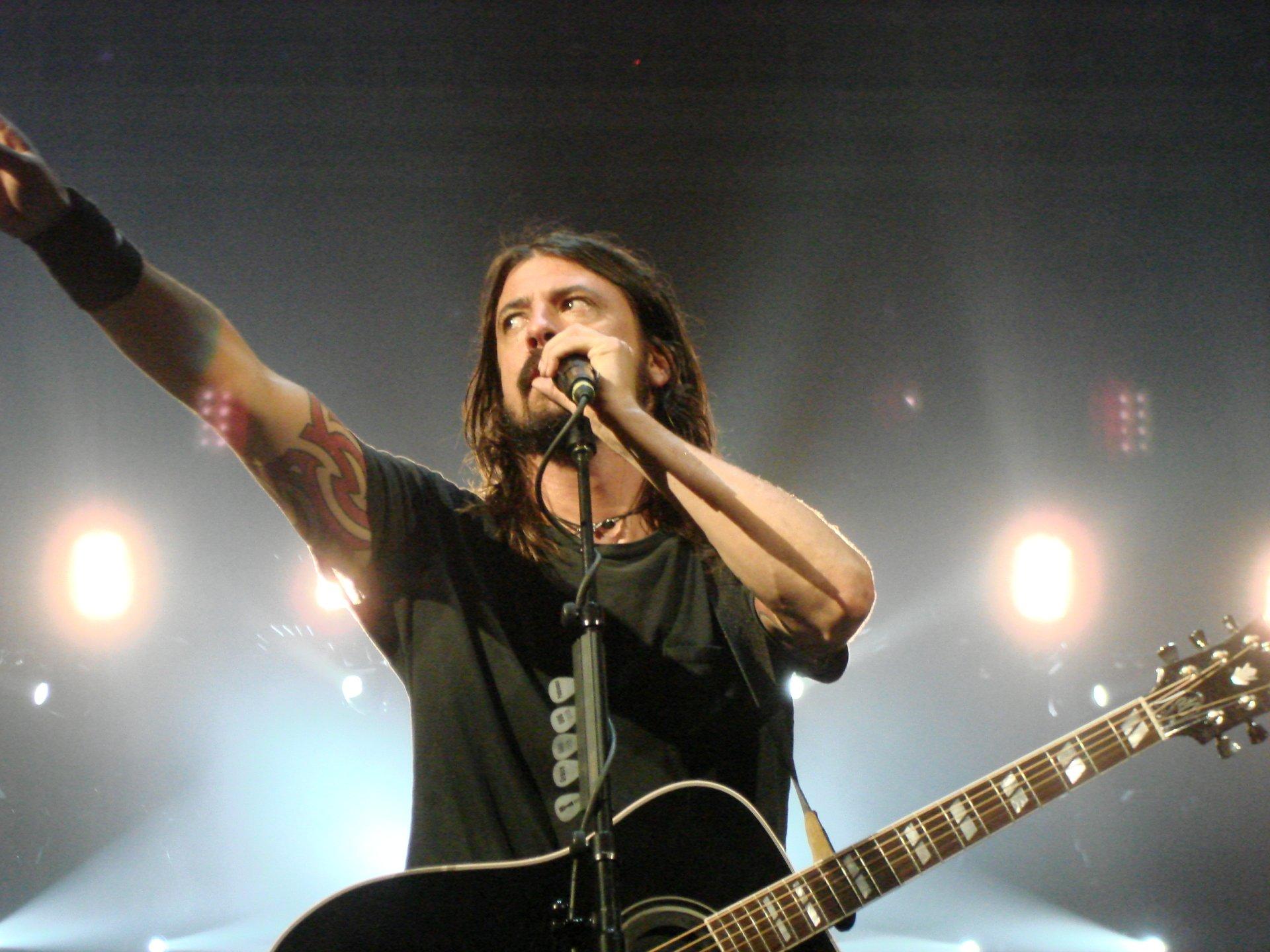 Dave grohl HD wallpapers  Pxfuel