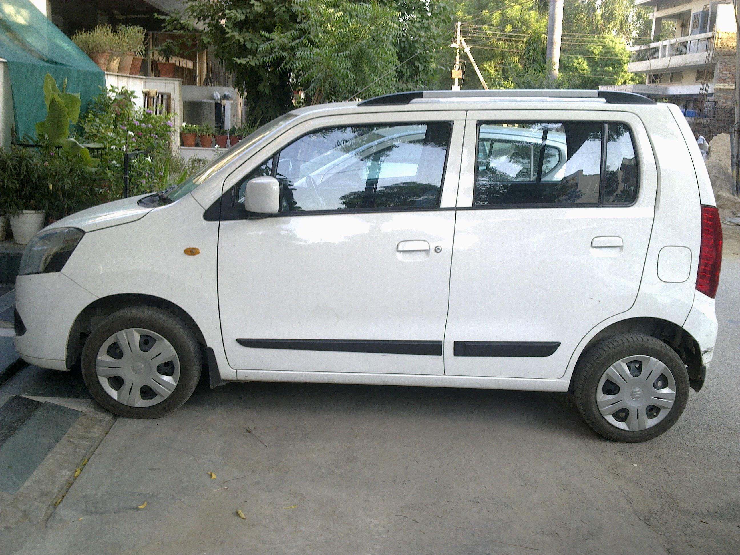 2592x1944 Maruti Wagon r