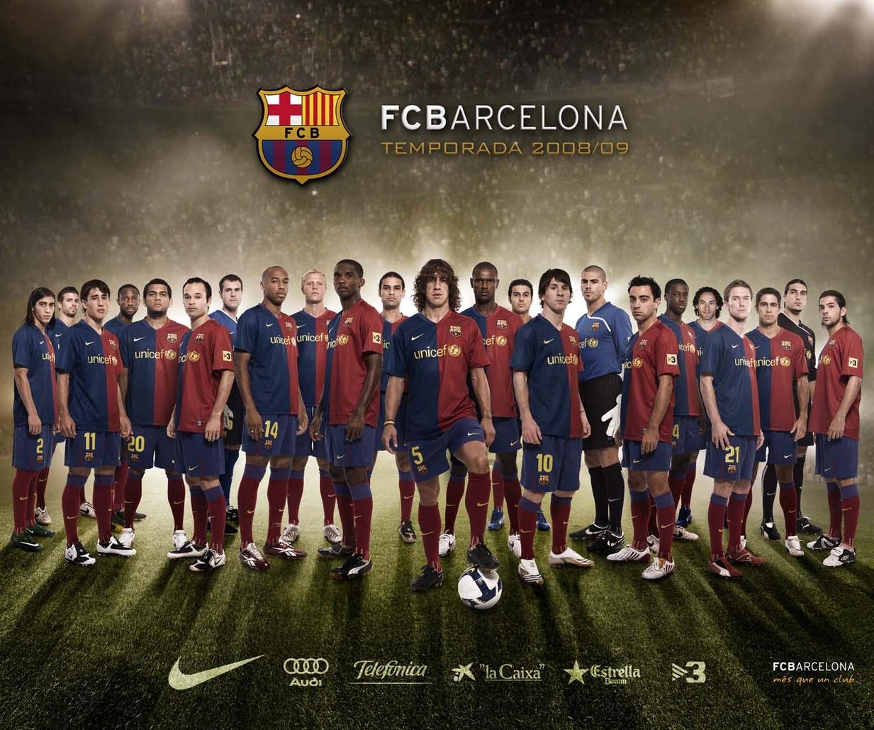 1233x1029 Free download football soccer wallpaper barcelona team squad 01 800x600jpg [1233x1029] for your Desktop, Mobile & Tablet. Explore Football Players Wallpaper. Sick Football Wallpaper, NFL Football Players Wallpaper, Football HD Wallpaper