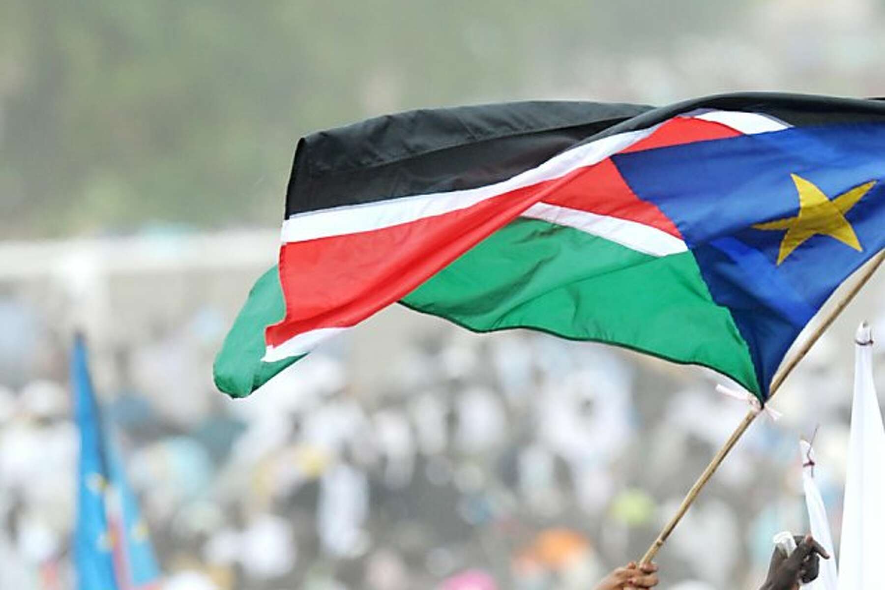 1800x1200 South Sudan raises its flag