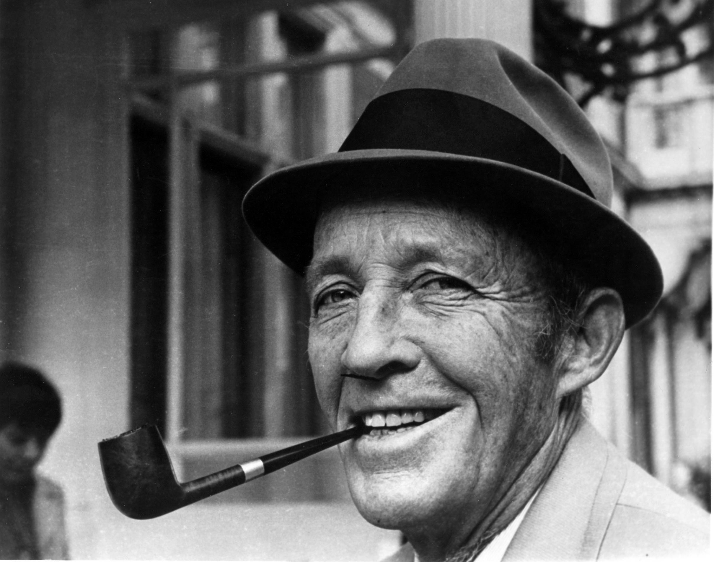2418x1903 Bing Crosby HD