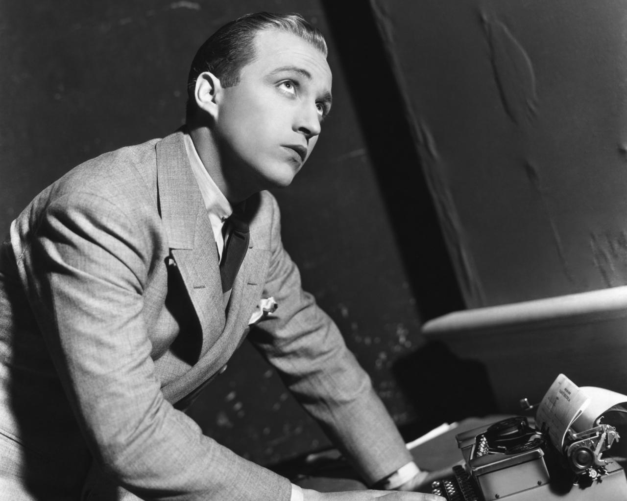 1280x1024 Bing Crosby Sue lyrics. Lyrictum