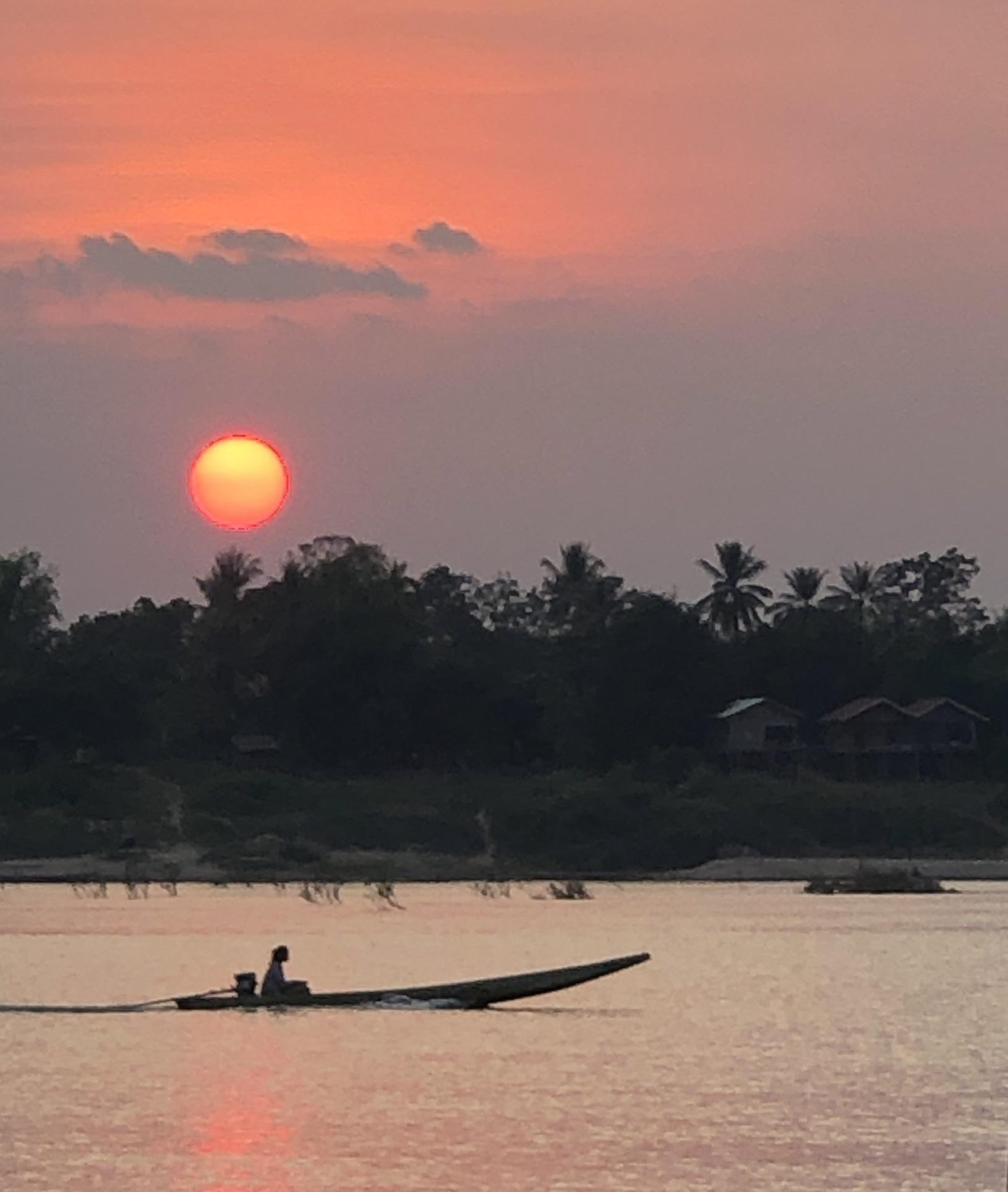 1630x1928 Mekong River Laos to the North Cambodia to the South. [2811 x 3324] [OC] #Music #IndieArtist #Chicago. Laos, Beautiful nature, Landscape photography