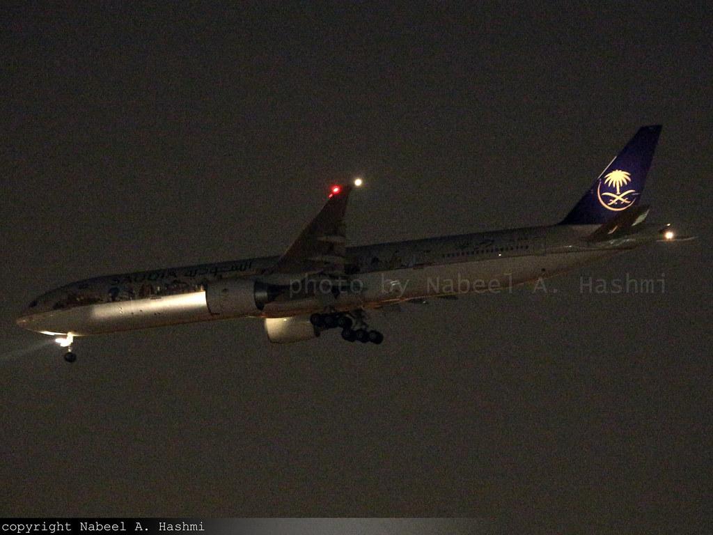 1024x768 Saudi Arabian Airlines. Boeing 777 300 ER. HZ A