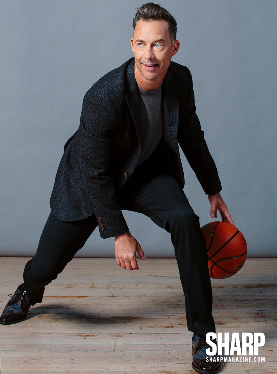 900x1215 Tom Cavanagh Magazine Cavanagh Photo