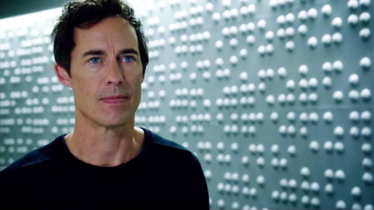 1280x720 Harrison Wells In Blackout Thawne Dr. Harrison Wells Photo