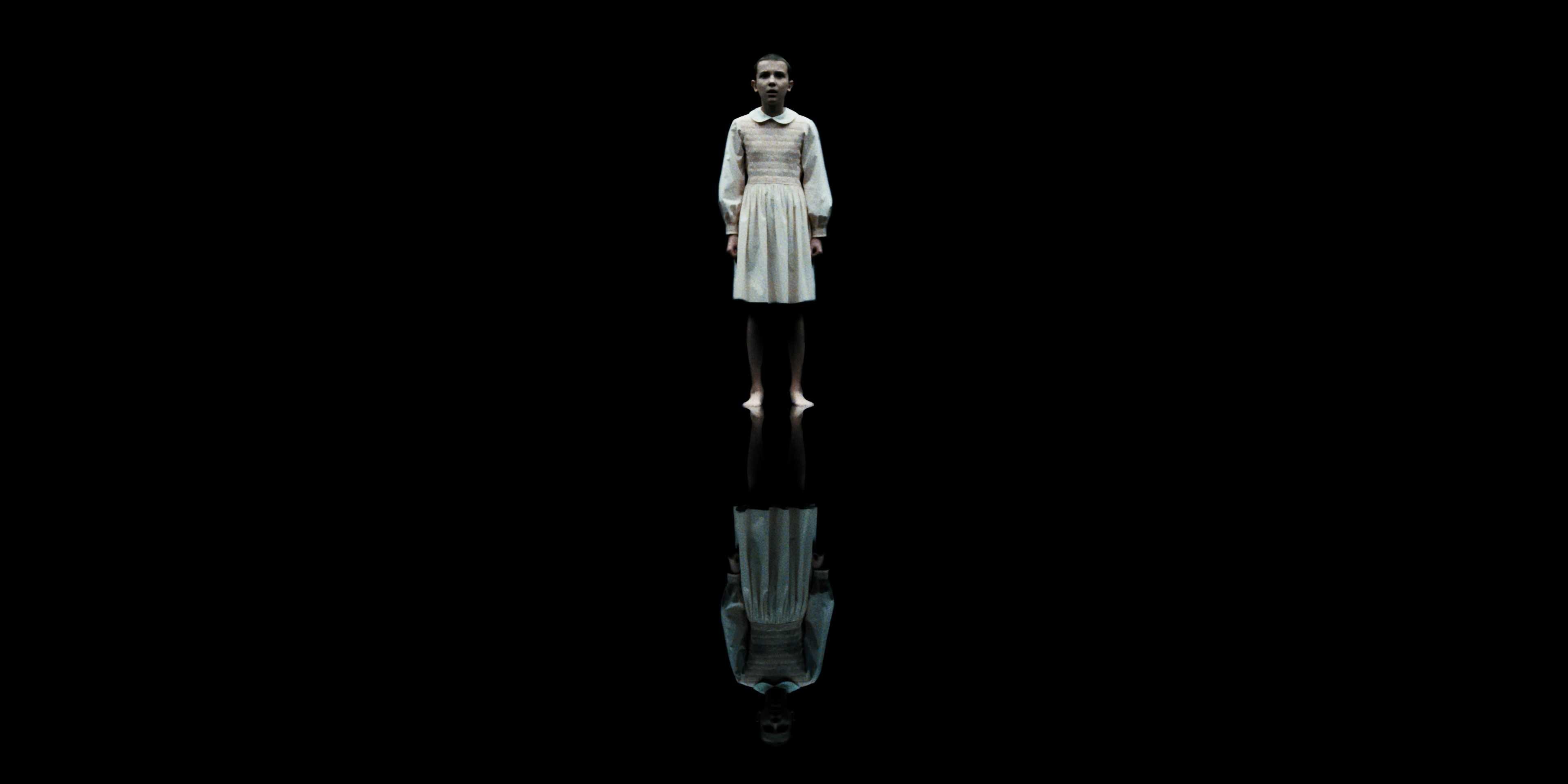 3840x1920 Stranger Things Joyce Reflection Wallpaper, HD TV Series 4K Wallpaper, Image, Photo and Background
