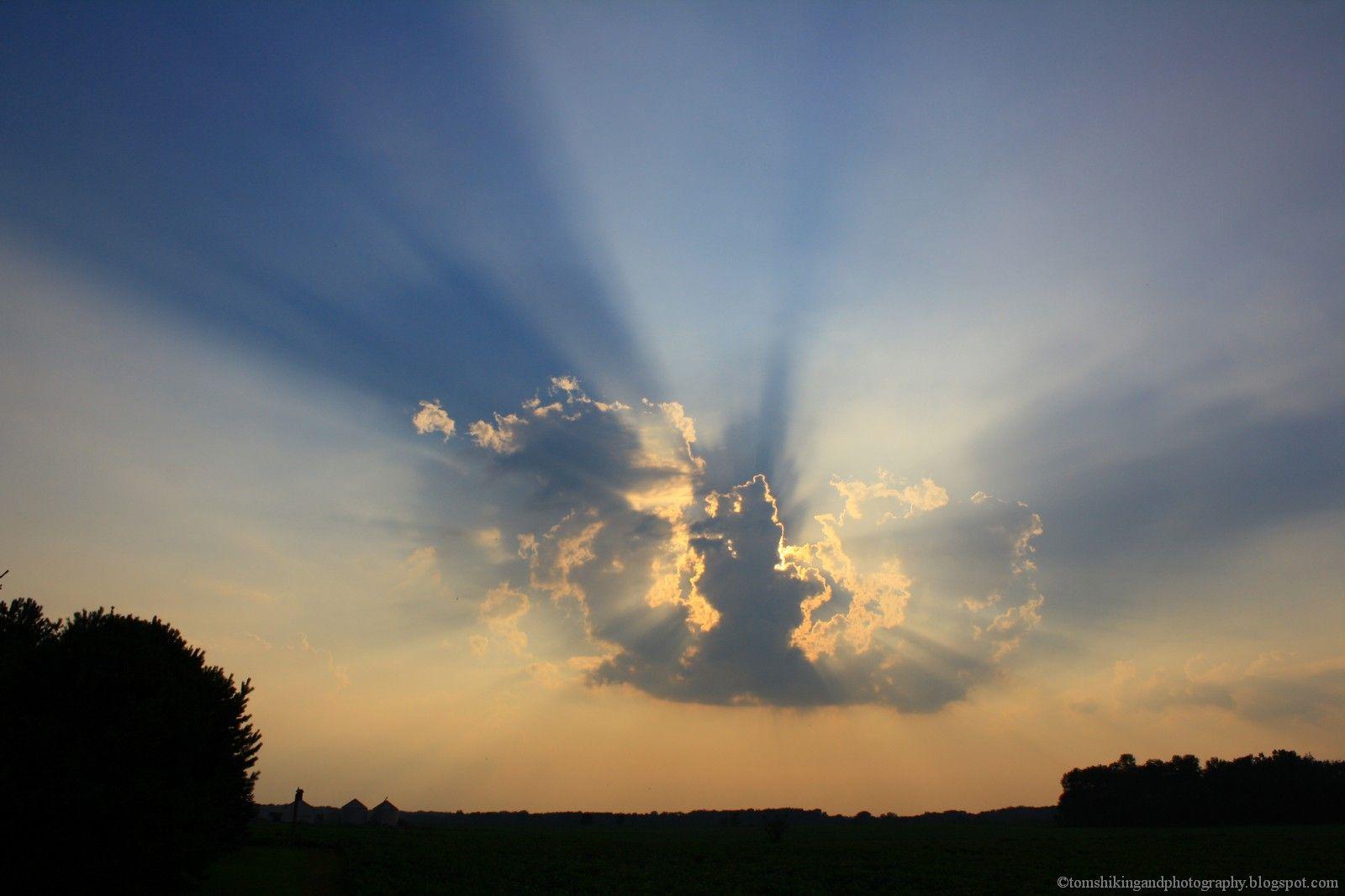 1600x1067 Toms Hiking and Photography: Sunrays 2 -August 2011 Free Desktop