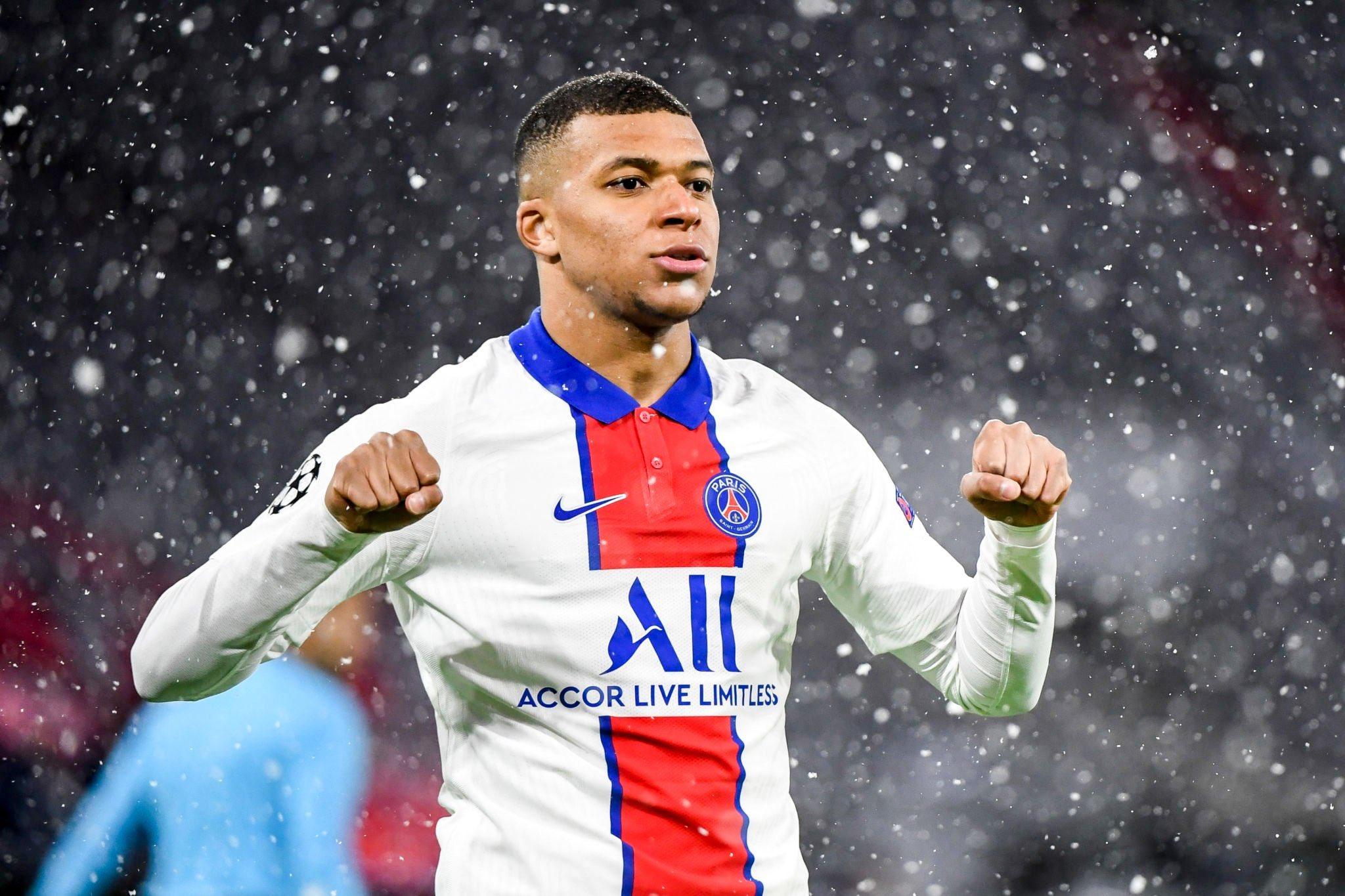 2048x1365 Kylian Mbappé - ❤️