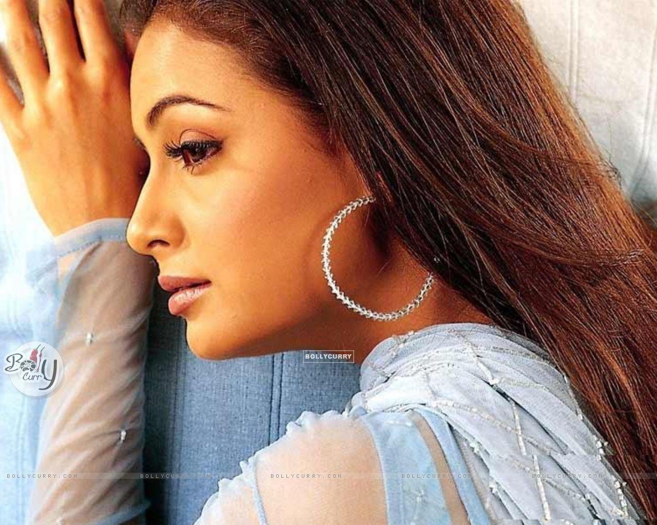 1280x1024 Diya Mirza. Dia Mirza Wallpaper