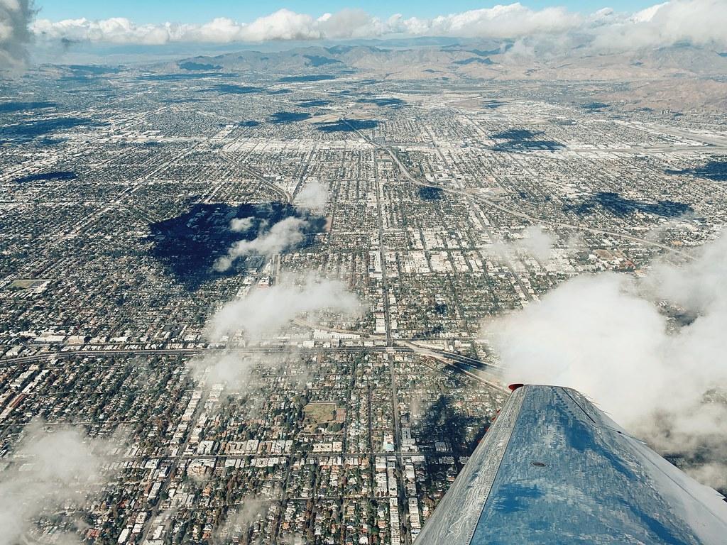 1024x768 climbing above san fernando valley. flying from burbank to