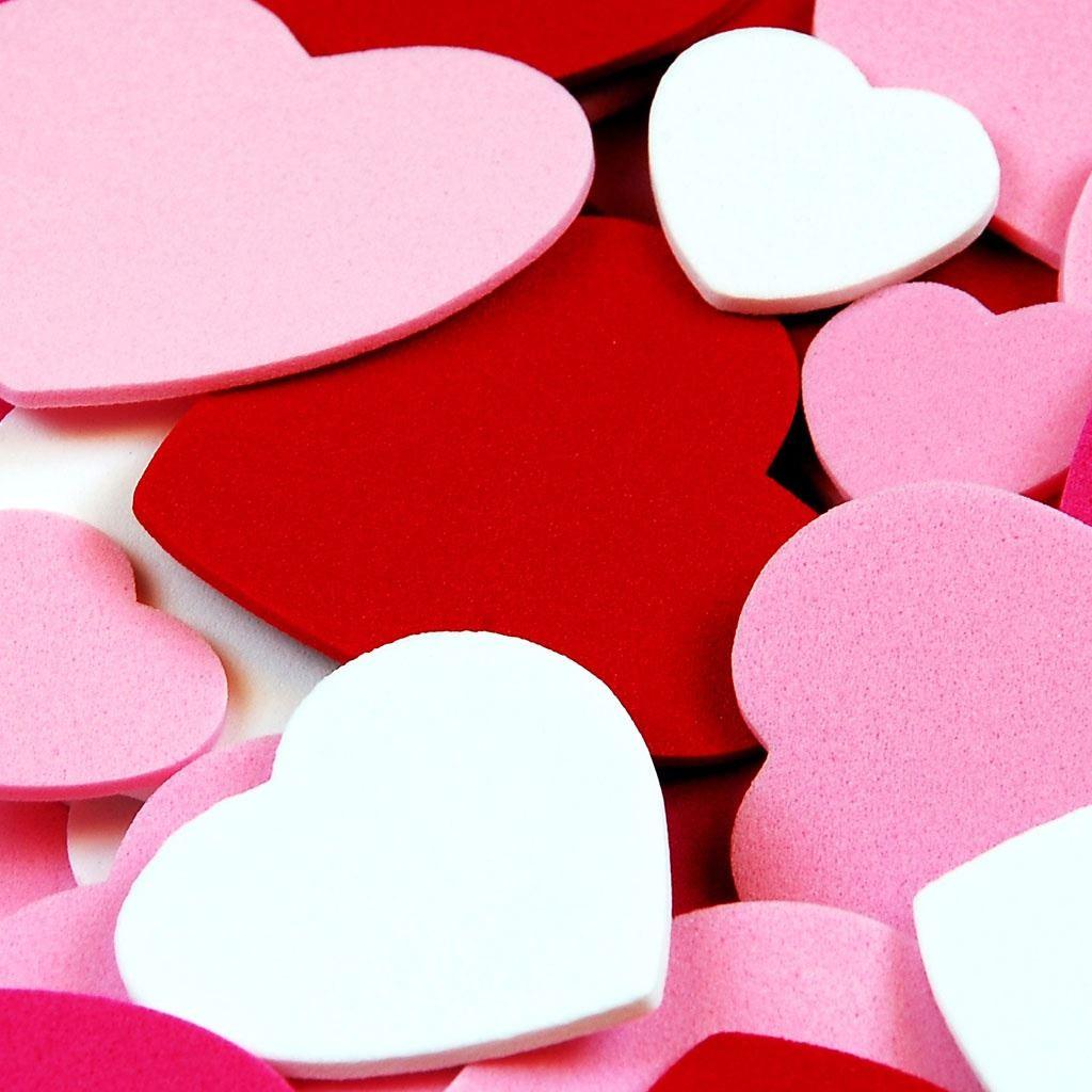 1024x1024 Tons Of Heart iPad Wallpaper Free Download