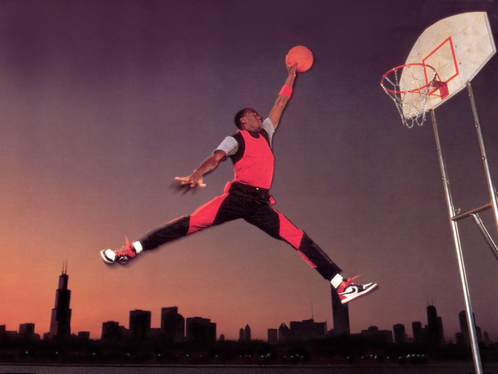 1600x1200 Michael Jordan, used as the source for the Nike Jumpman logo (1985)
