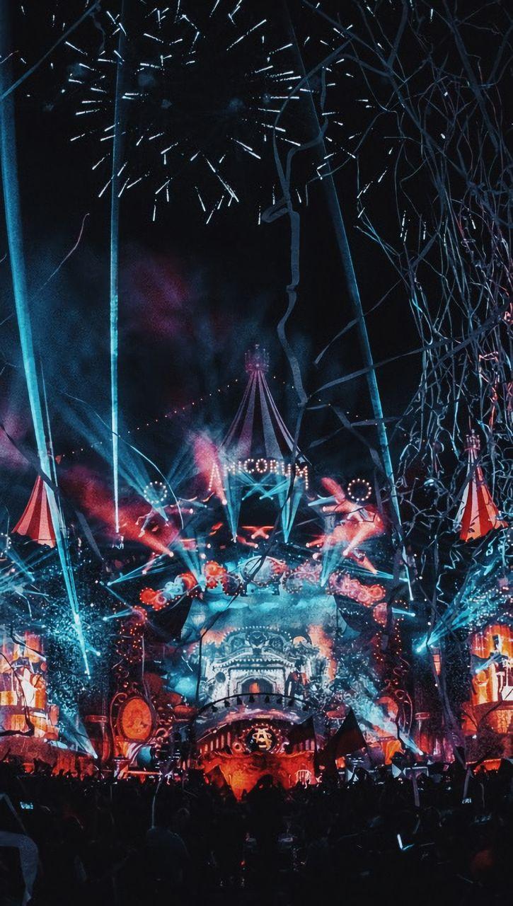 725x1280 Tomorrowland è un evento musicale al quale aderiscono i dj più famosi, è un evento musicale che du. Festivais de musica eletronica, Festivais, Festivais de musica
