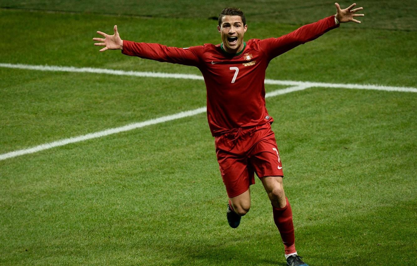 1332x850 Wallpaper emotions, victory, Portugal, Cristiano Ronaldo, player, goal, Portugal, Cristiano Ronaldo, field. image for desktop, section спорт