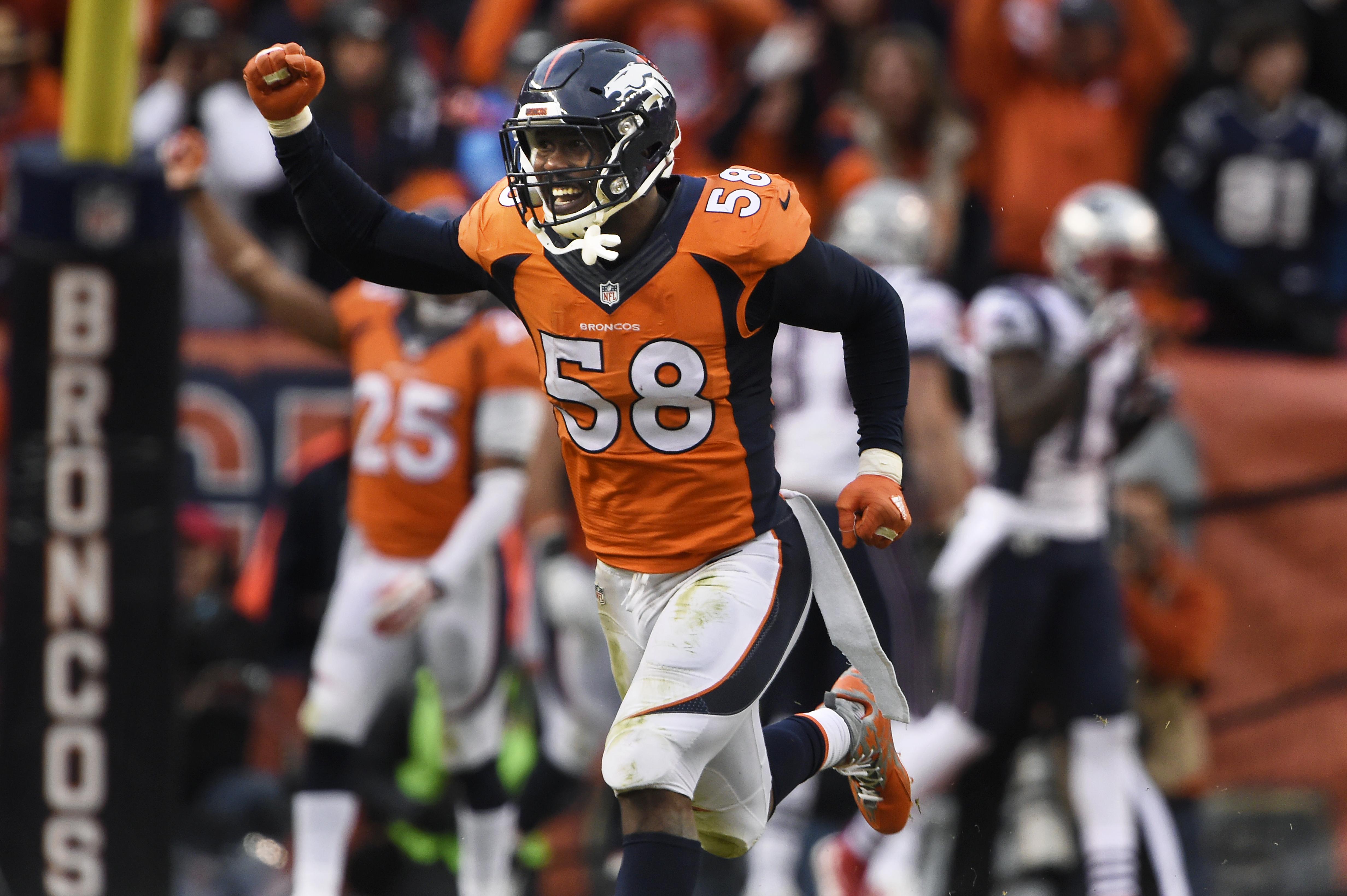 4928x3280 Von Miller, Denver Broncos pushing toward deal with $70 million guaranteed