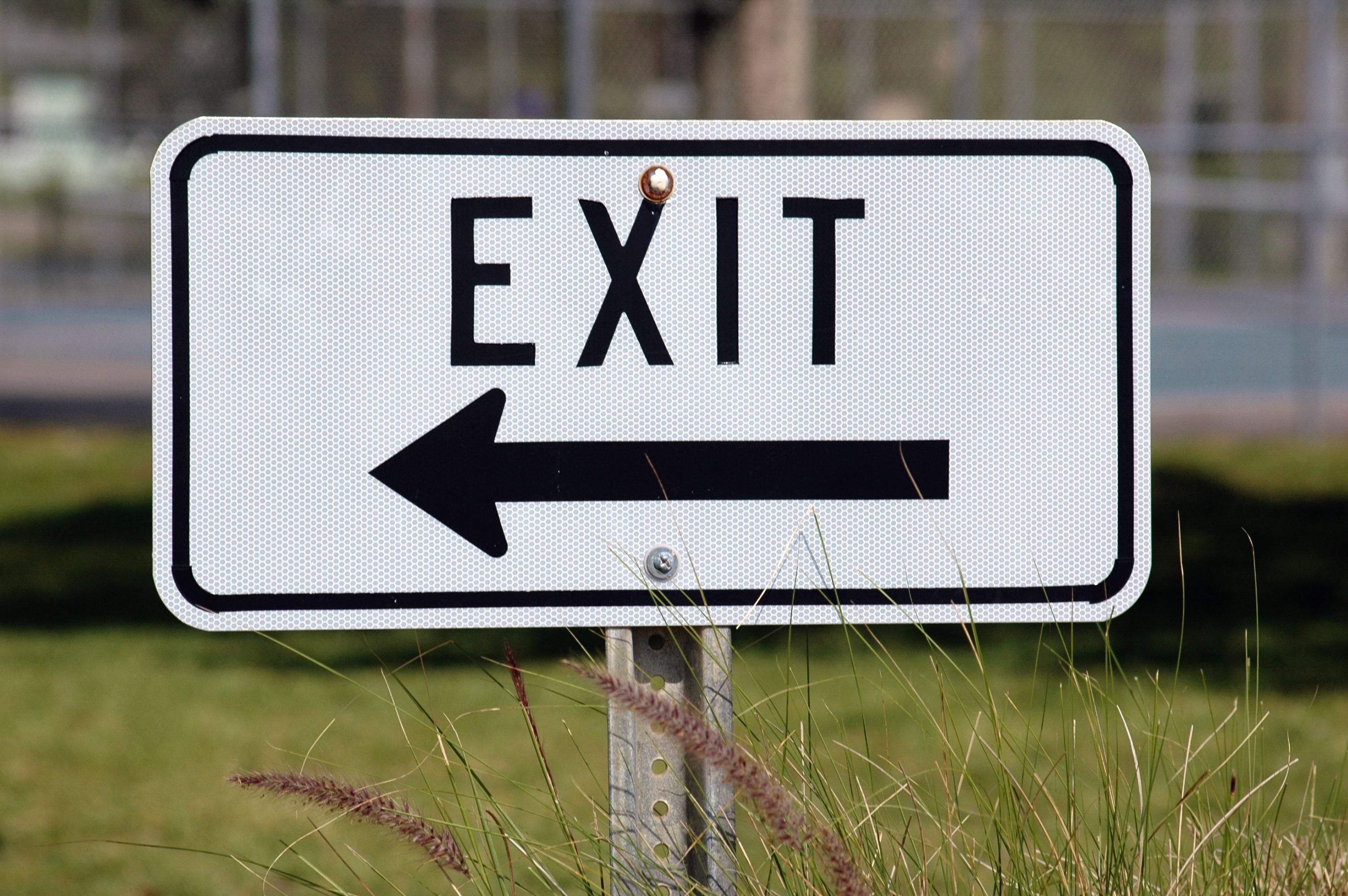 3008x2000 Best Exit Sign Photo · 100% Free Downloads