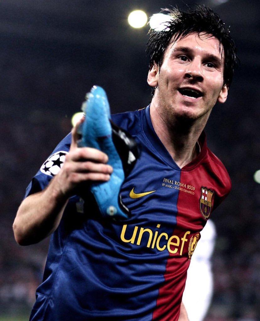 Messi 2009 Wallpapers - Top Free Messi 2009 Backgrounds - WallpaperAccess