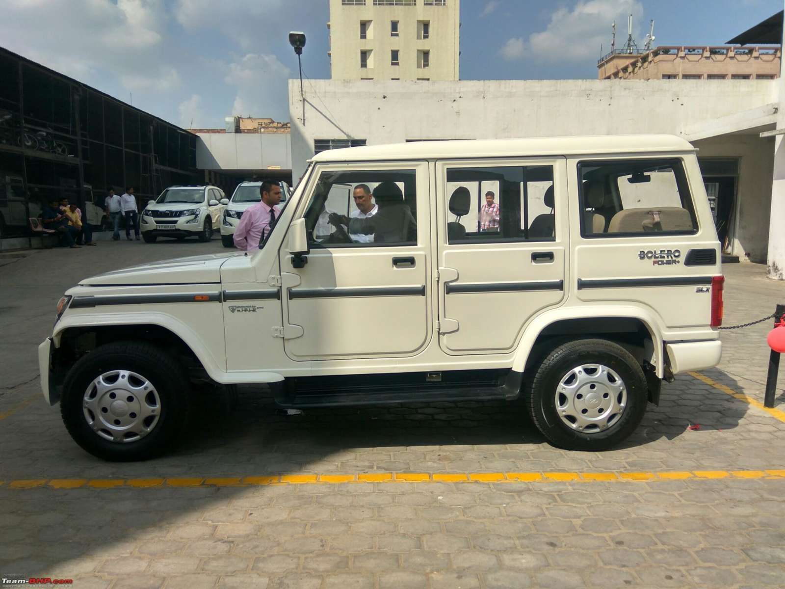 1600x1200 New Mahindra Bolero Power+ detailed in new image