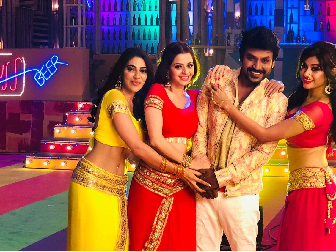 1130x848 Nikki Tamboli - #kanchana3