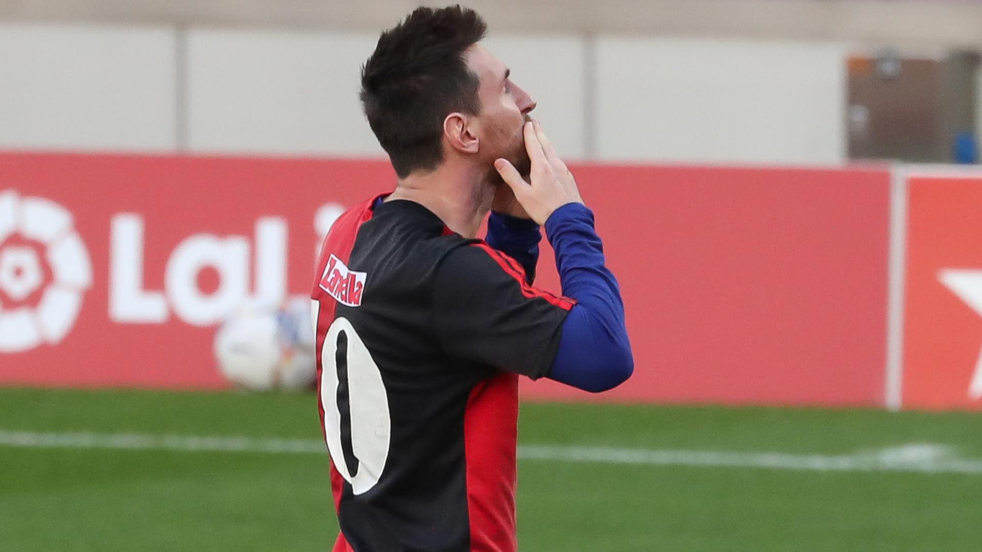 1920x1080 Messi urged to honour Maradona by leaving Barca for Napoli