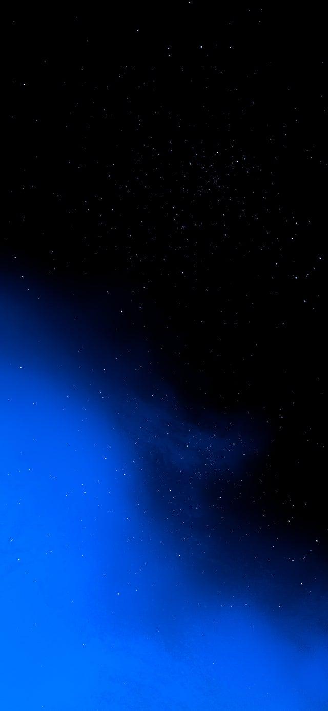 640x1387 Amoled Black Blue With Highlights, A Bit Edited. Perfect To Cover Some Camera Cutouts