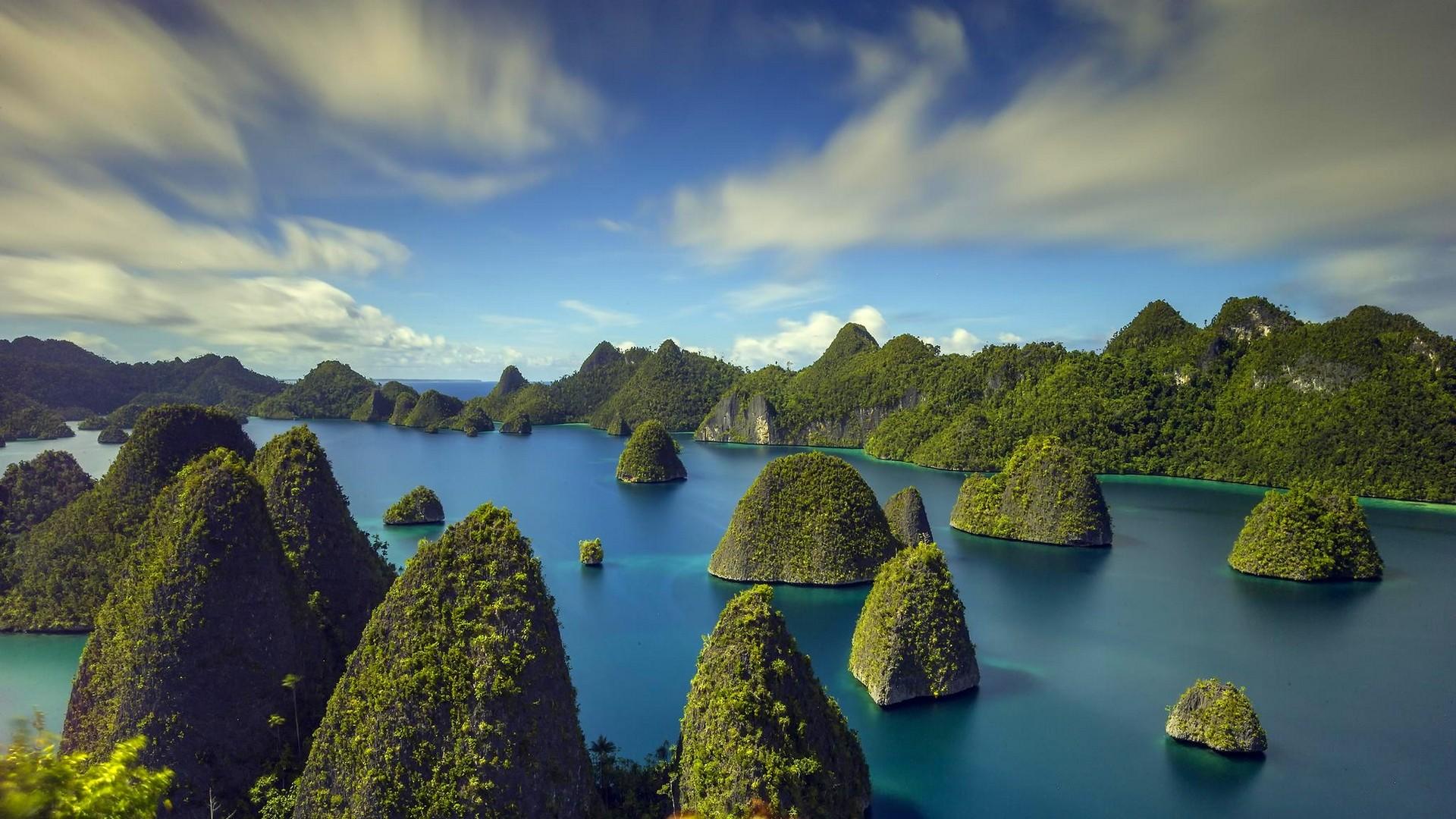 1920x1080 Trees Rock Sea Limestone Nature Tropical Summer Cliff Clouds Indonesia Beach Landscape / iPhone HD Wallpaper Background Download (png / jpg) (2022)