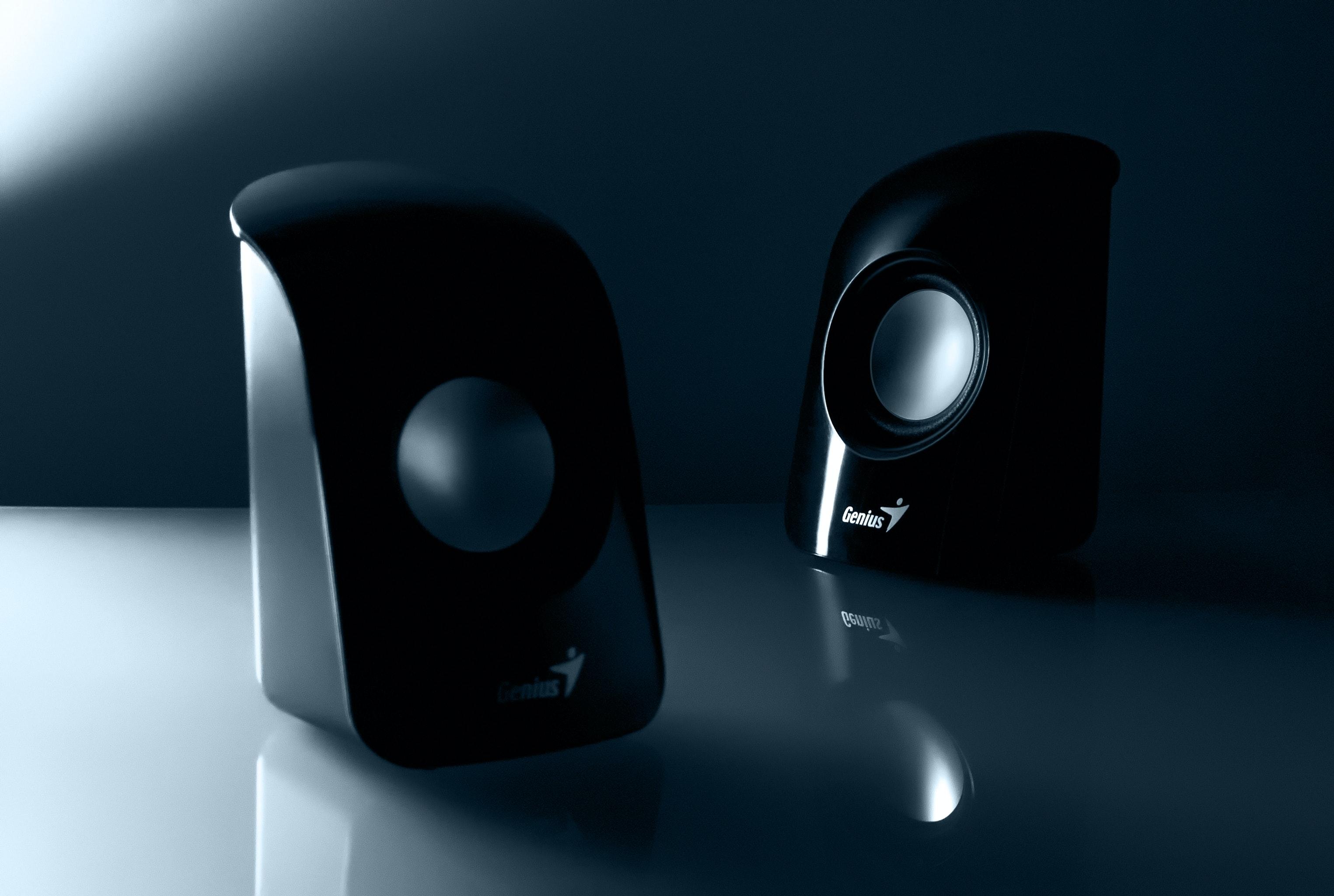 3050x2048 Best Speakers Photo · 100% Free Downloads
