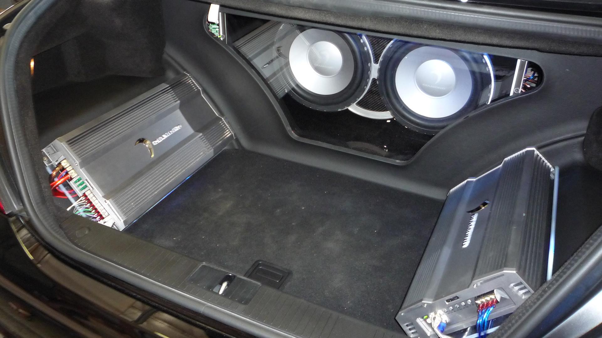 1920x1080 Lynnwood Car Audio. Custom Sub. In Dash Navigation ⋆ Sound & Tint in Lynnwood