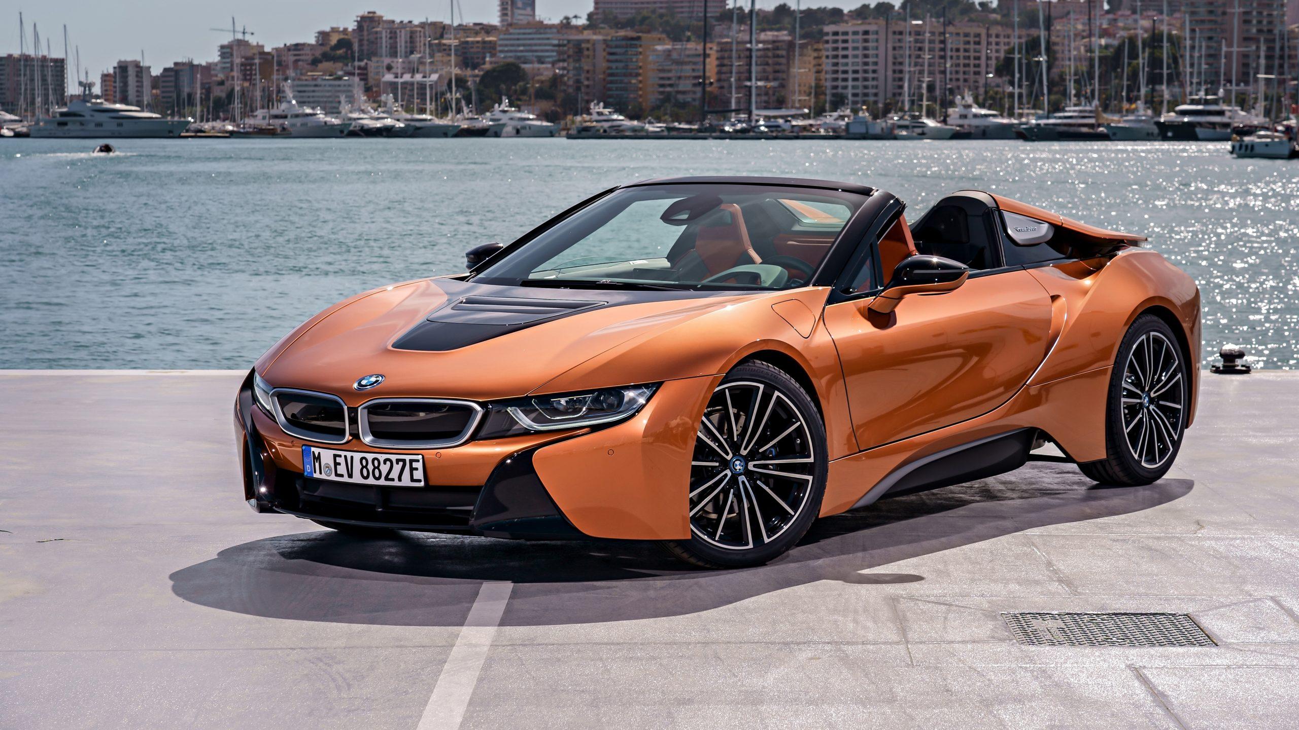 2560x1440 BMW i8 Roadster Wallpaper