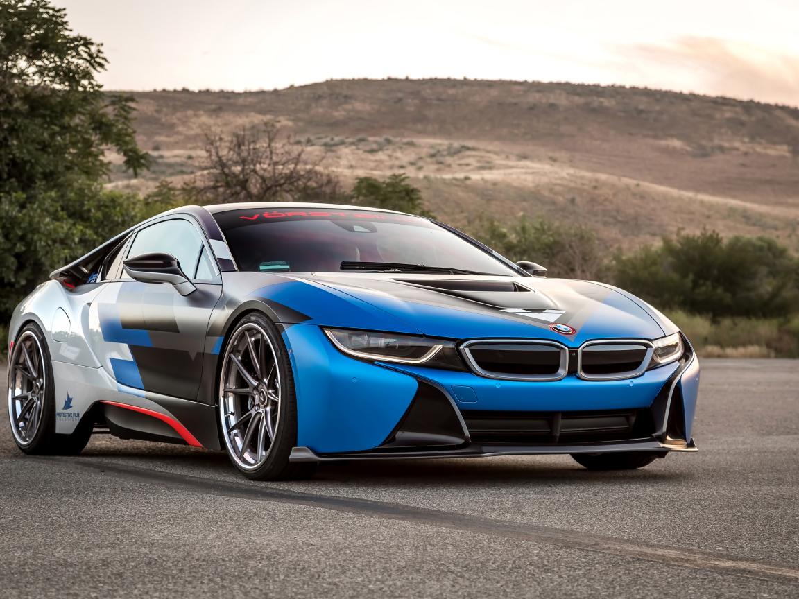 1152x864 Sporty blue BMW i8 car on the road Desktop wallpaper 1152x864