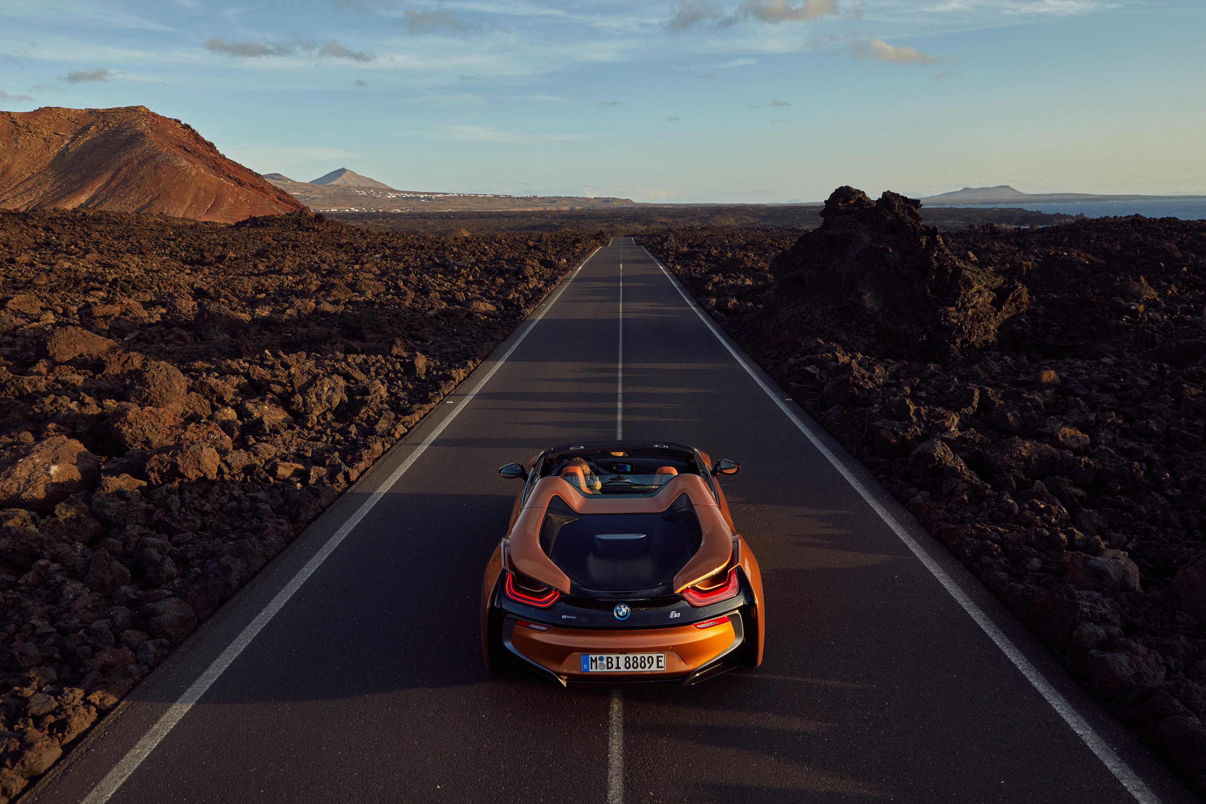 4096x2731 BMW I8 Roadster HD Cars, 4k Wallpaper, Image, Background, Photo and Picture