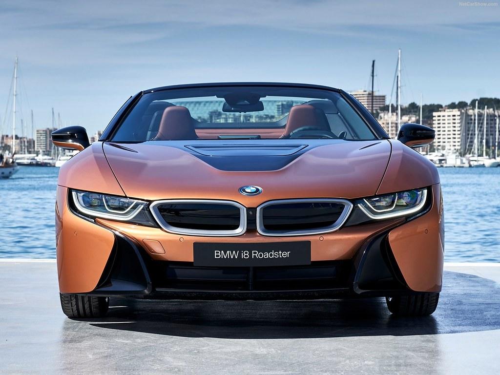 1024x768 BMW i8 Roadster Press Photo. Covers the 2018