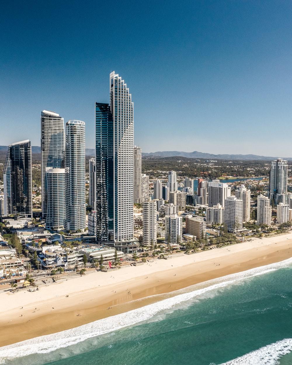 1000x1250 Surfers Paradise Picture. Download Free Image