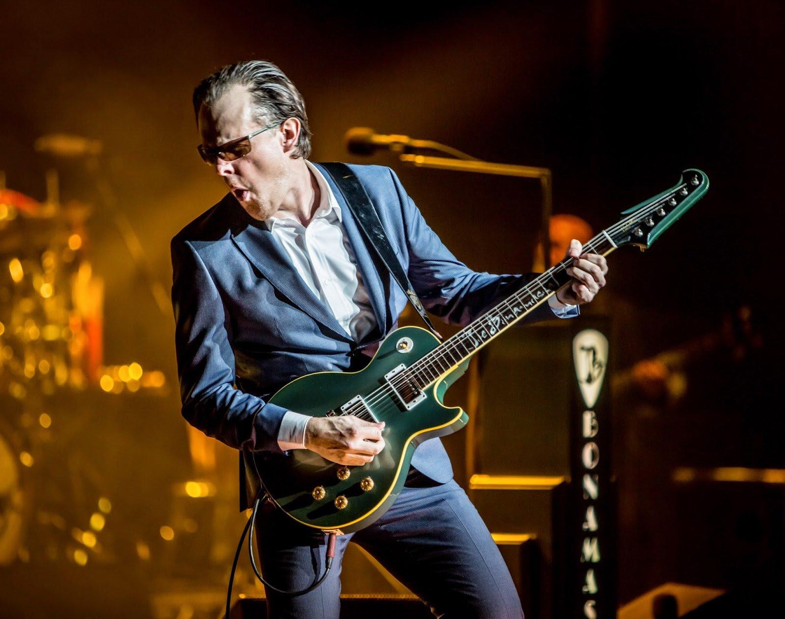 Joe Bonamassa Wallpapers - Top Free Joe Bonamassa Backgrounds ...