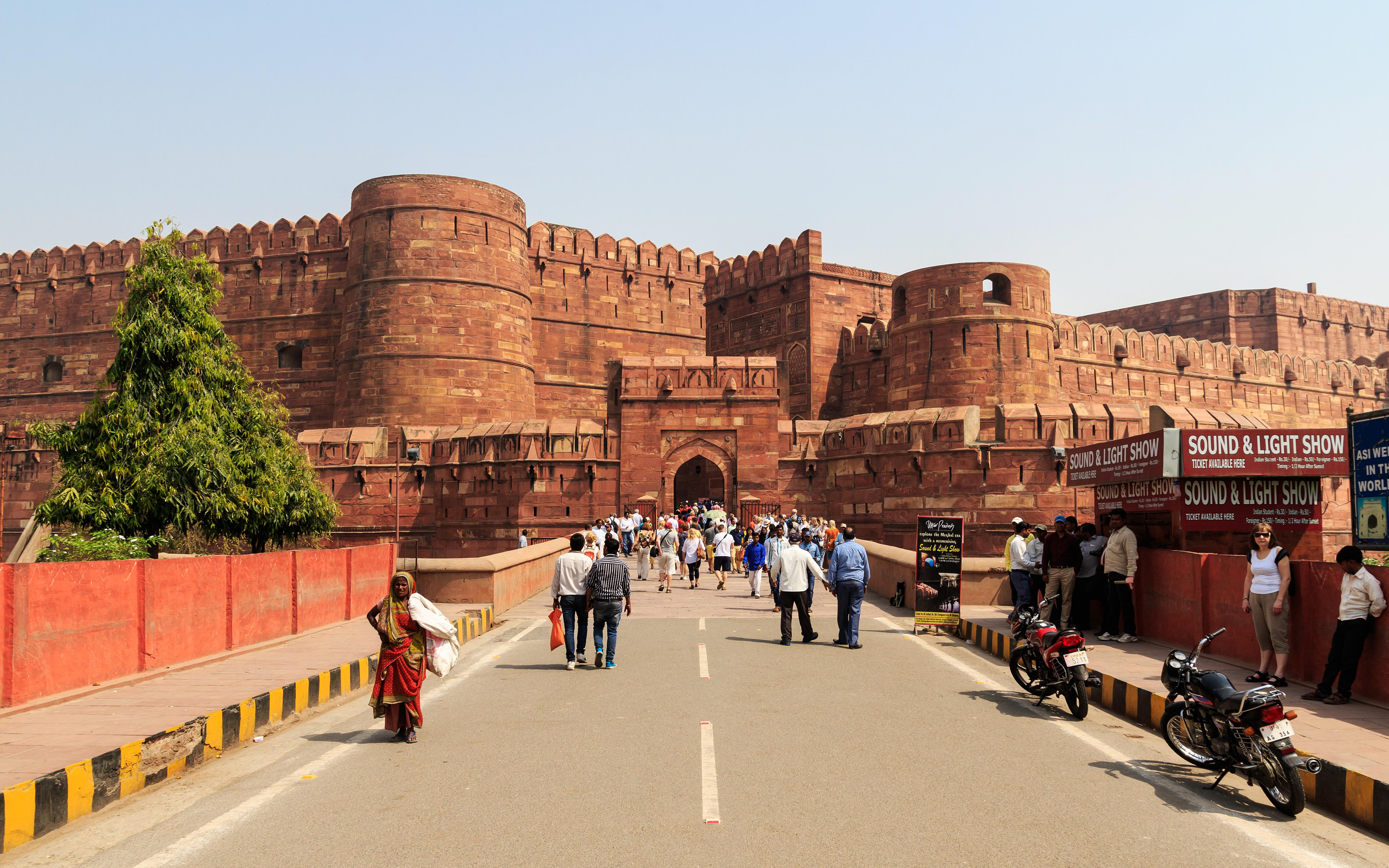 5348x3343 Agra Fort