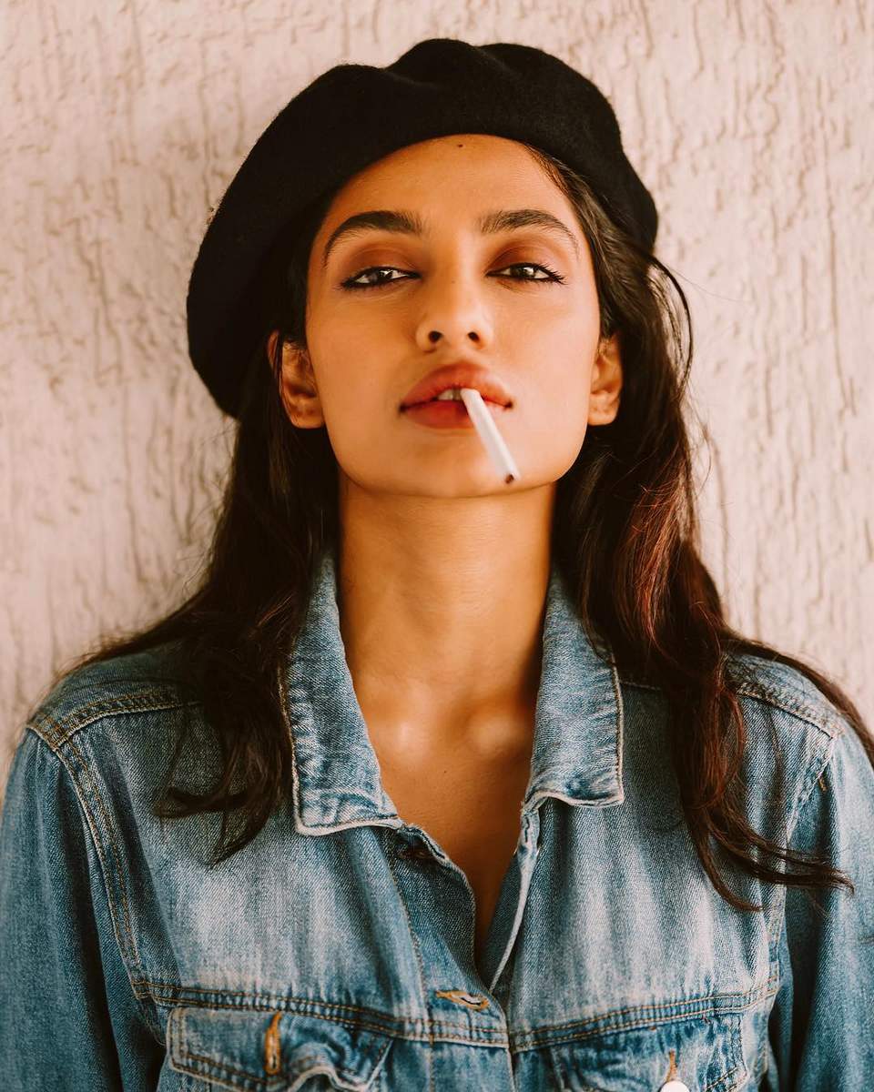 960x1200 Goodachari movie actress Sobhita Dhulipala HD instagram pics