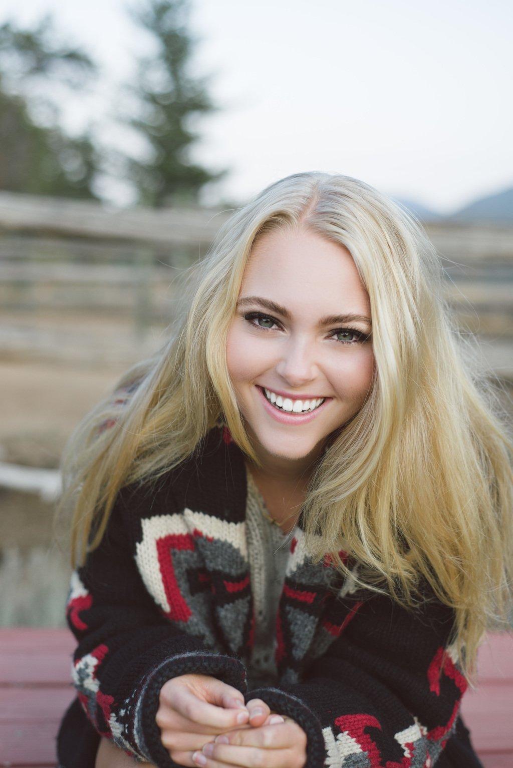 1024x1534 Actress AnnaSophia Robb is There With Care