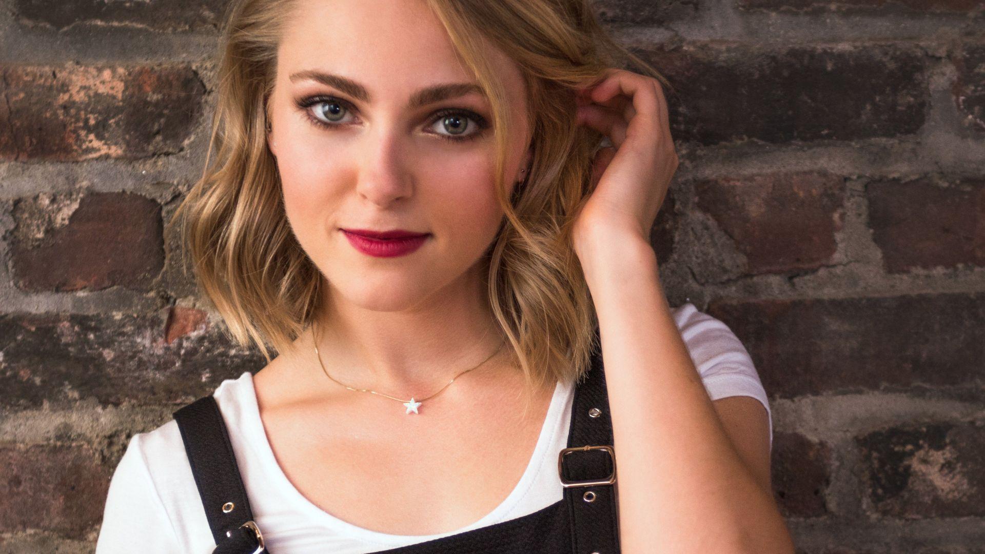1920x1080 Desktop Wallpaper Annasophia Robb, Celebrity, Blonde, Red Lips, HD Image, Picture, Background, Ao3ily