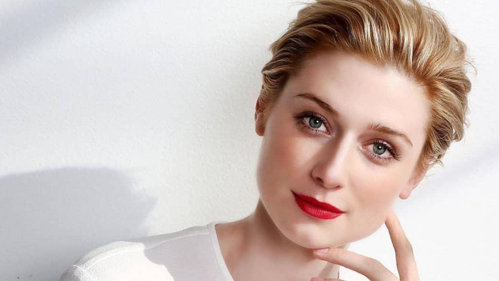 1600x900 Elizabeth Debicki to Join The Cast of 'The Crown' as Princess Diana